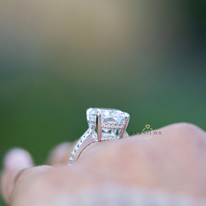 4 ct Cushion Cut Engagement Ring