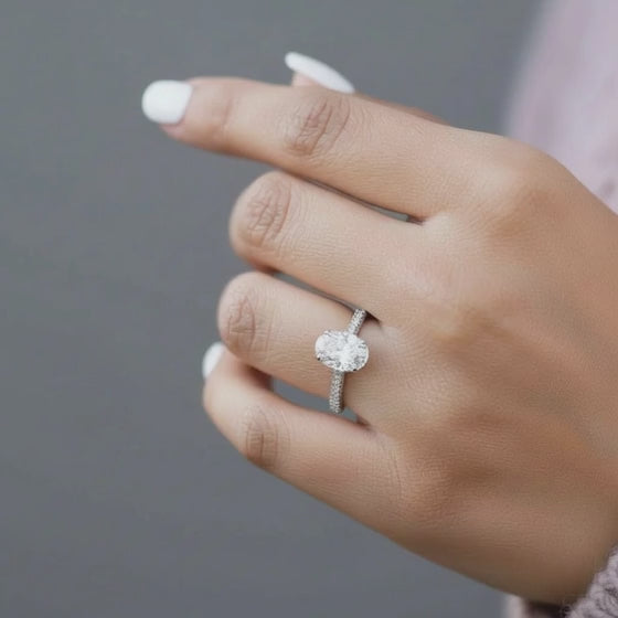 Oval Cut Engagement Ring